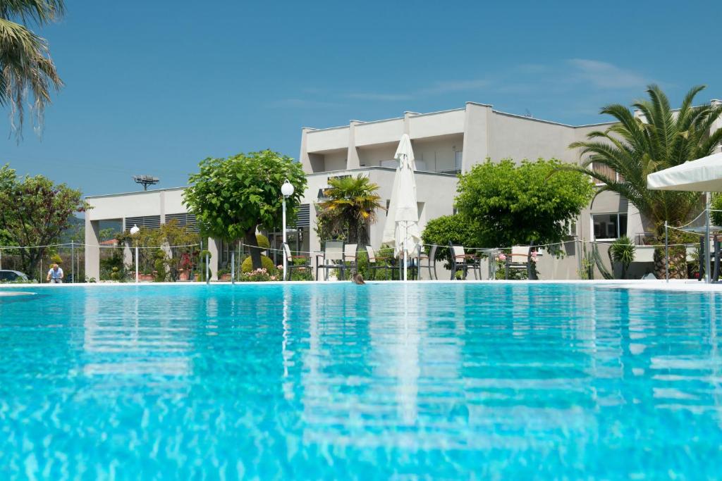 Bazén v ubytování Hotel Aethria nebo v jeho okolí