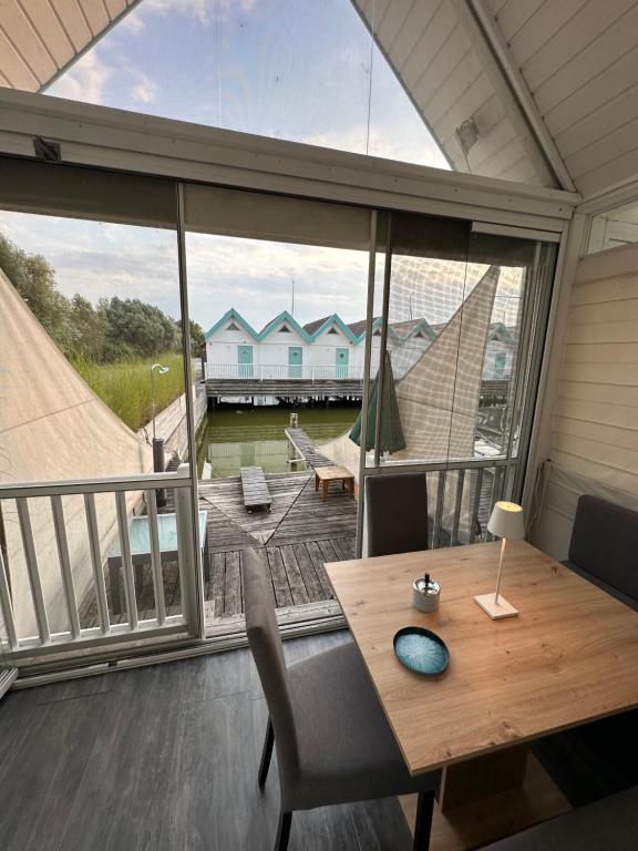 Balkón nebo terasa v ubytování Haus am See