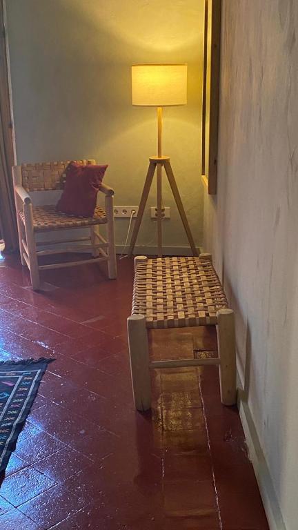 Posezení v ubytování Hostal de Bianya