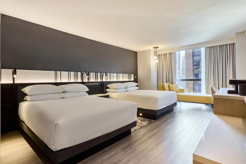 Hyatt Regency Chicago - 