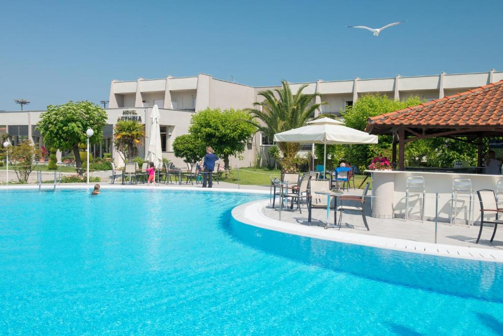 Bazén v ubytování Hotel Aethria nebo v jeho okolí