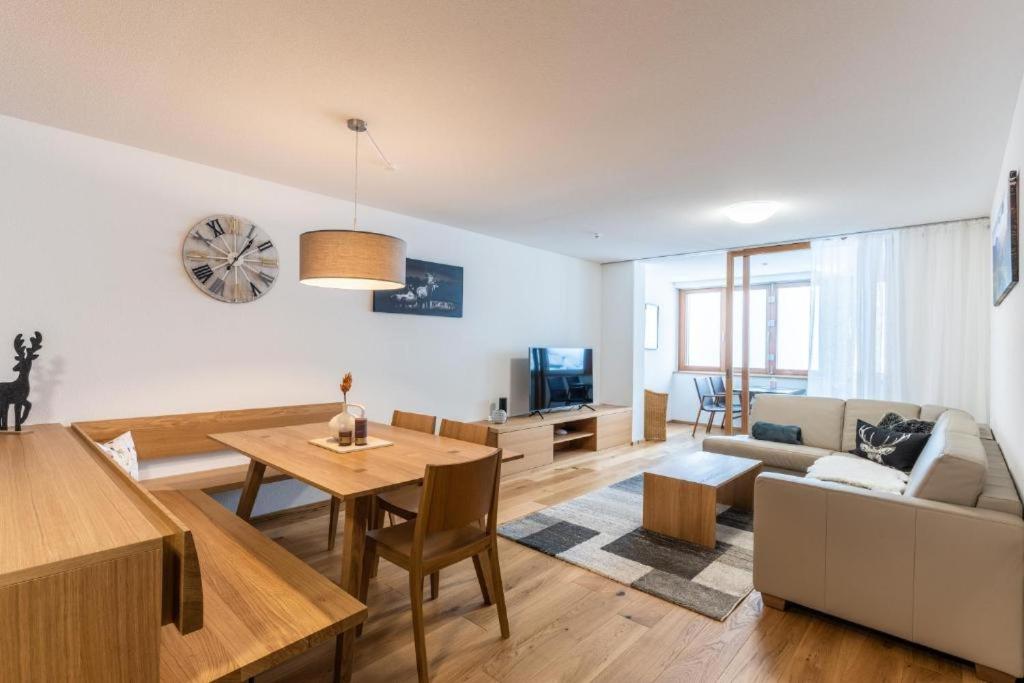 TV a/nebo společenská místnost v ubytování Faschina Apartment - Top 4
