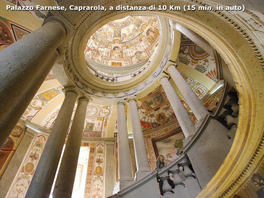 Foto dalla galleria di Casale Fedele Family Relax B&B Vicino al Borgo a Ronciglione