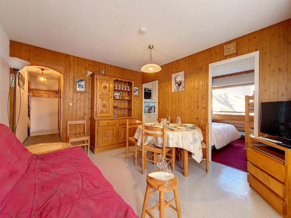Appartement spacieux 3 pièces, au pied des pistes, balcon - FR-1-344-971