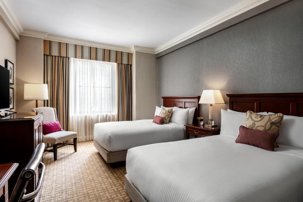 Fairmont Royal York Hotel photo 2