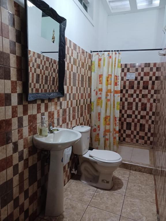 Koupelna v ubytování Hostal Mirador Andino