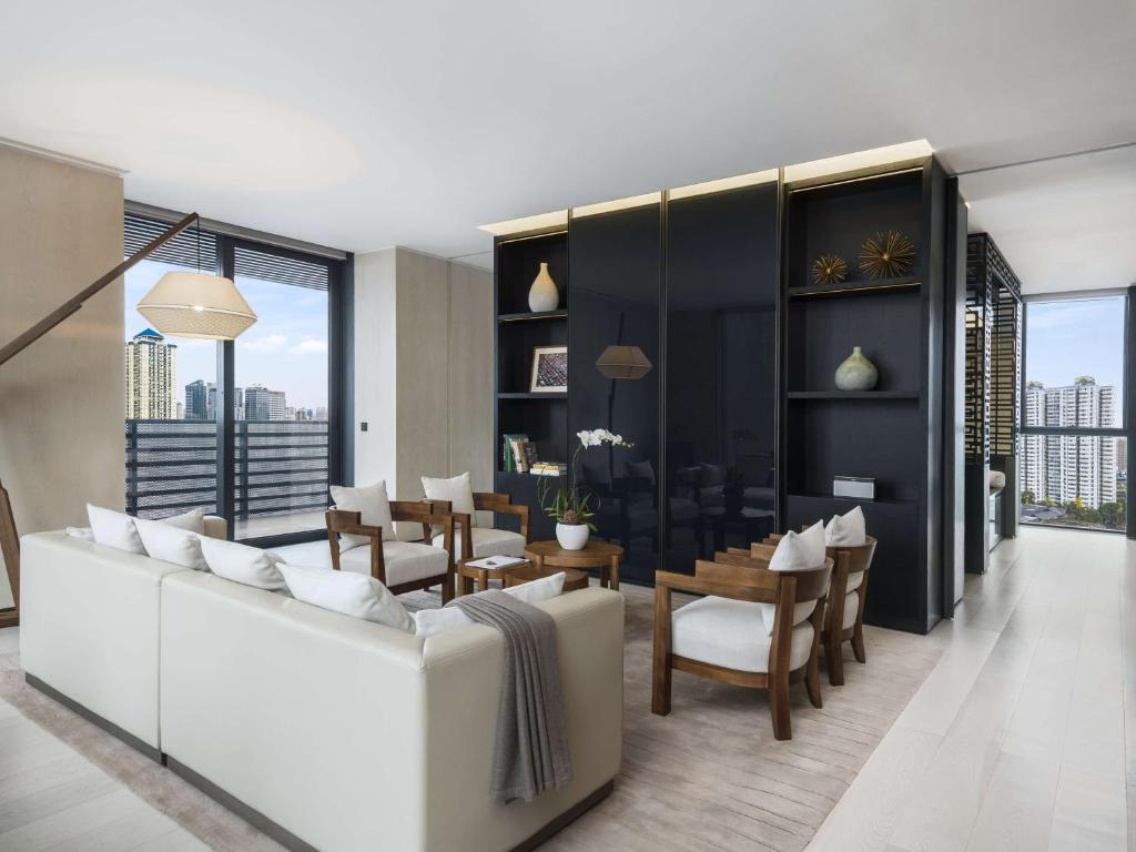 The Temple House - Deluxe Temple Suite
