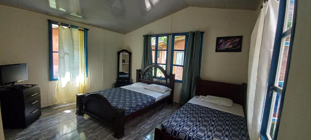 Megahotel - Cabaña De Una Habitación