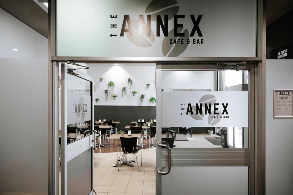 Canberra Accommodation Centre - Resim 9