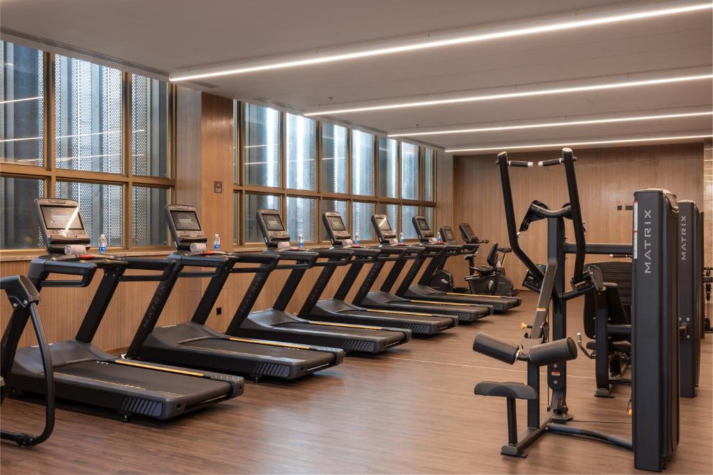Fitness centrum a/nebo fitness zařízení v ubytování Four Points by Sheraton Guangzhou, Baiyun