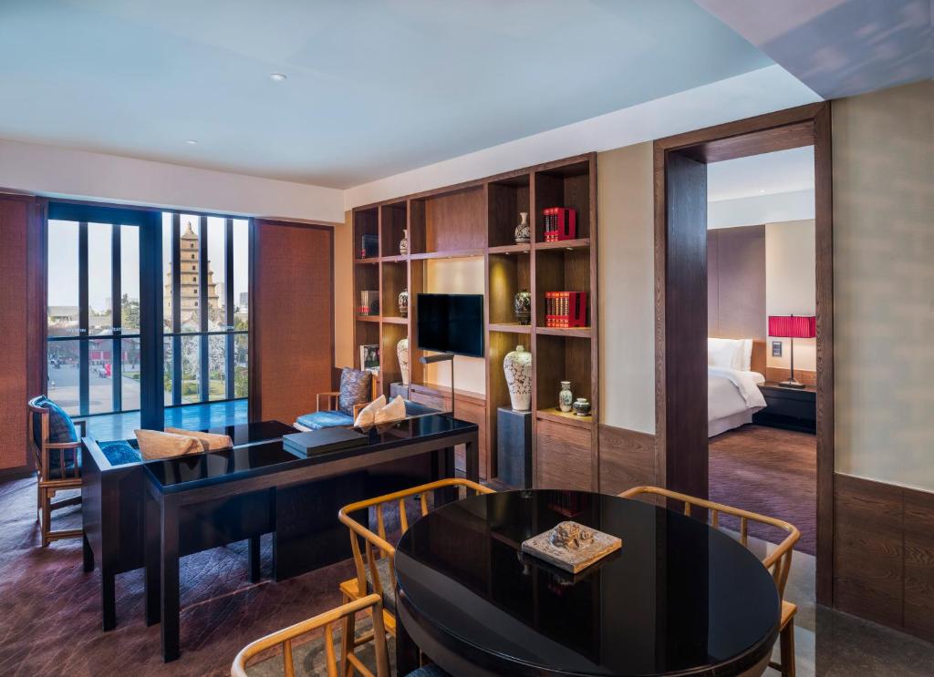 TV a/nebo společenská místnost v ubytování The Westin Xi'an