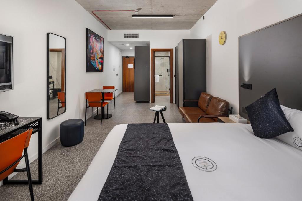 Grands Suites Hotel and Spa Sliema - 2