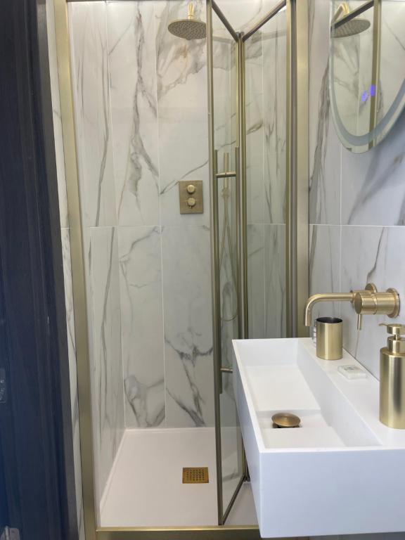 Park Avenue Hotel - Resim 41