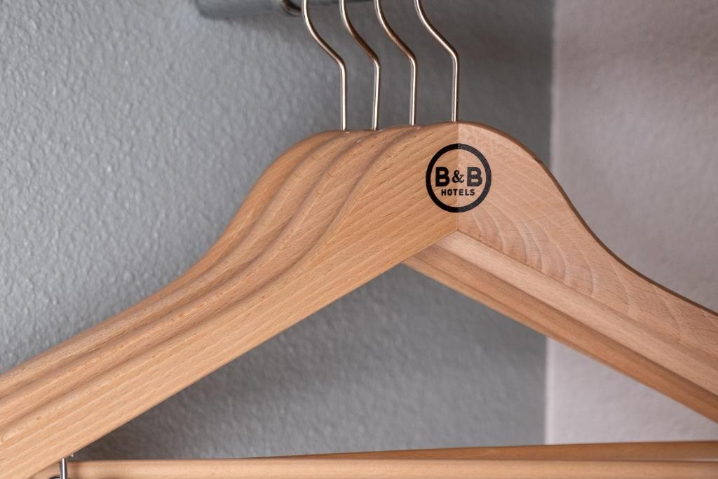 Certifikát, hodnocení, plakát nebo jiný dokument vystavený v ubytování B&B HOTEL Besançon Valentin