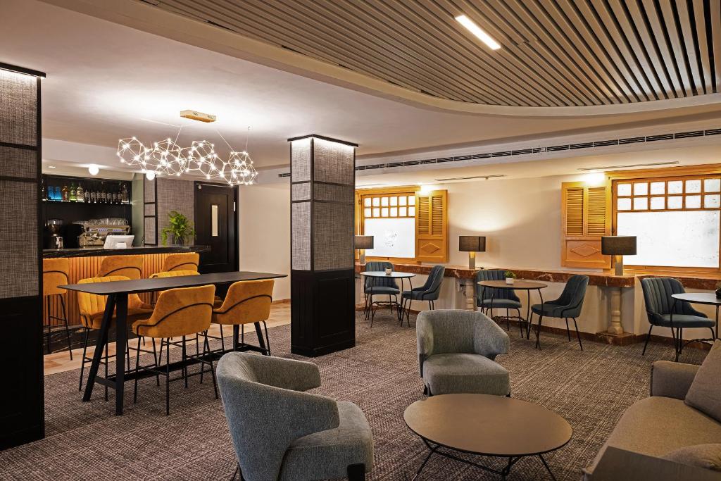 Kuchyň nebo kuchyňský kout v ubytování Caesar Premier Jerusalem Hotel