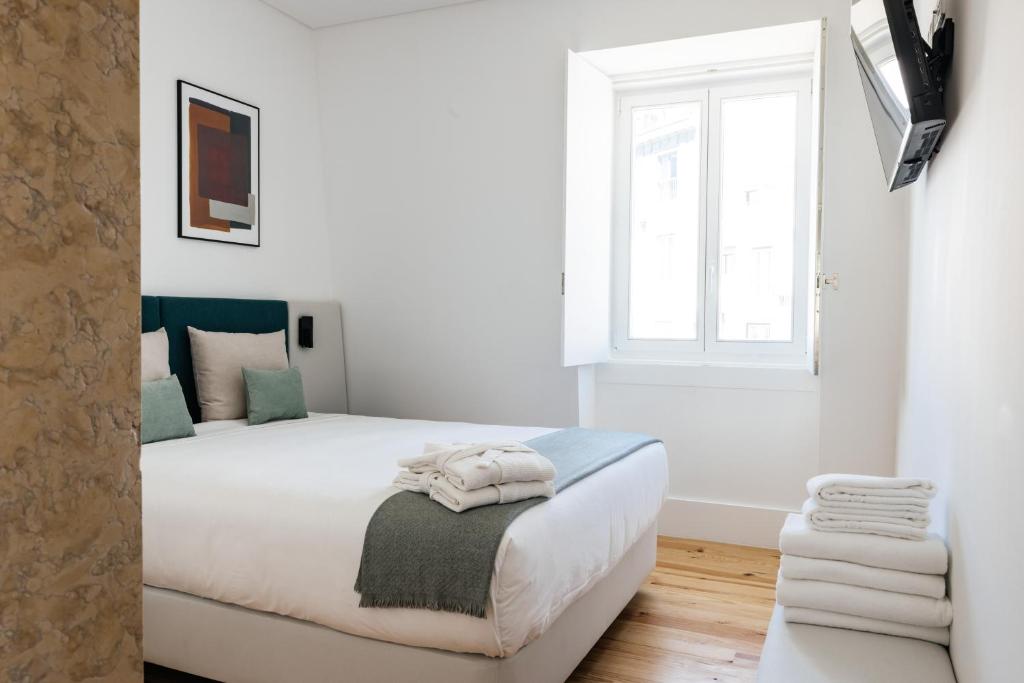 The House on the Pink Street in Lisbon - 18