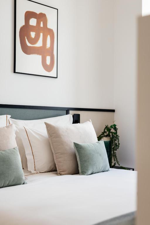 The House on the Pink Street in Lisbon - Resim 13