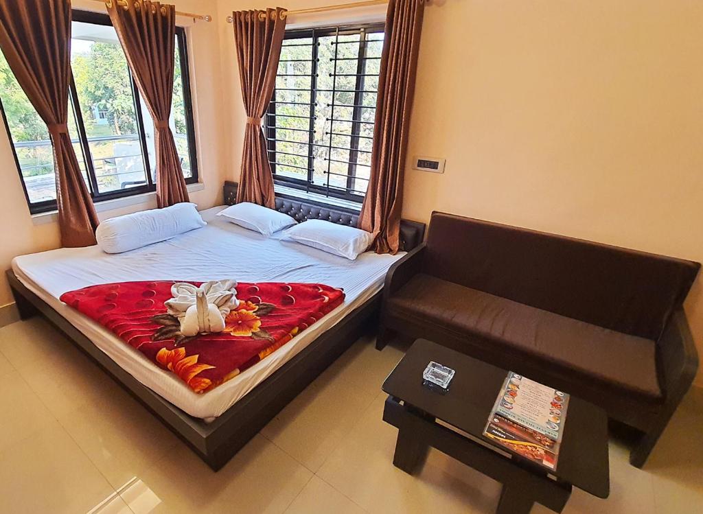 Baranti Eco Tourism Resort, Muradi - Habitación De Lujo Cuádruple