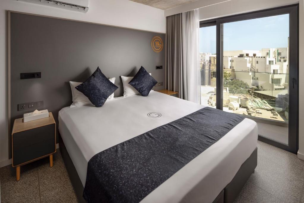 Grands Suites Hotel and Spa Sliema - 12