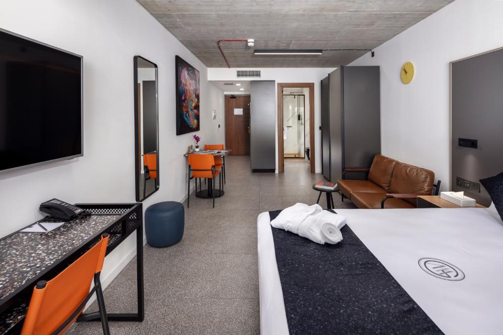 Grands Suites Hotel and Spa Sliema - 18