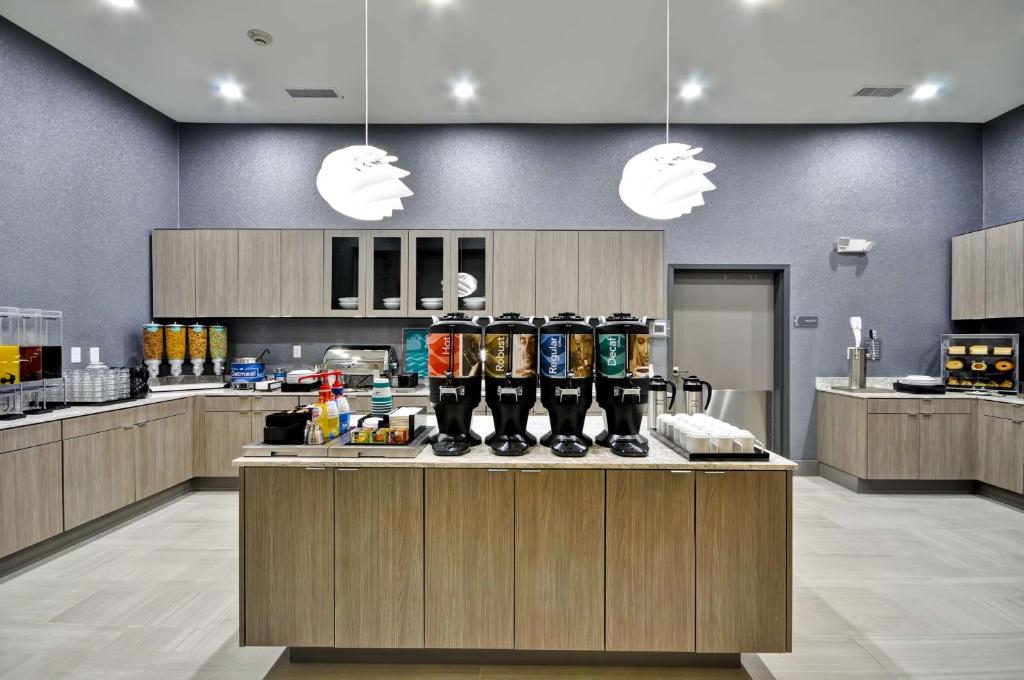 Kuchyň nebo kuchyňský kout v ubytování Homewood Suites by Hilton Tyler