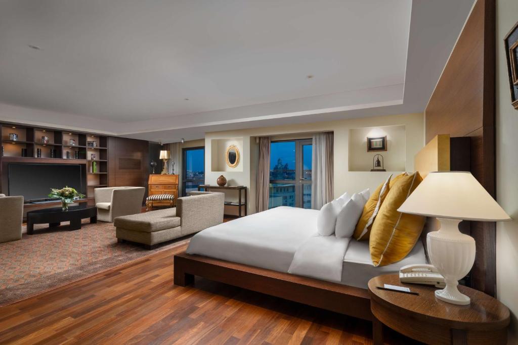 Posezení v ubytování Radisson Blu Hotel Bucharest