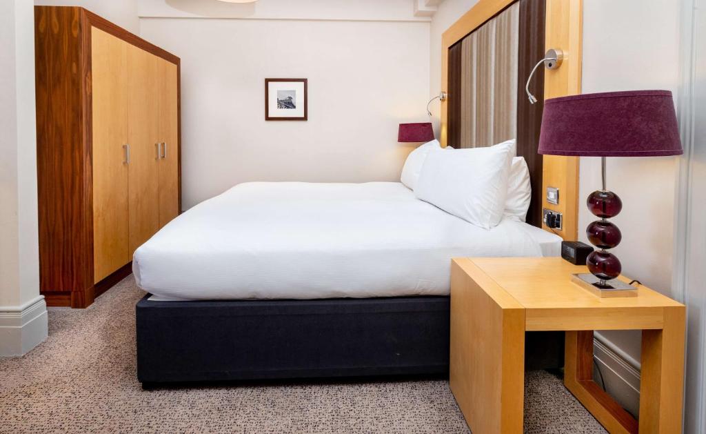 DoubleTree by Hilton Harrogate Majestic Hotel & Spa - King Rala De Invitados