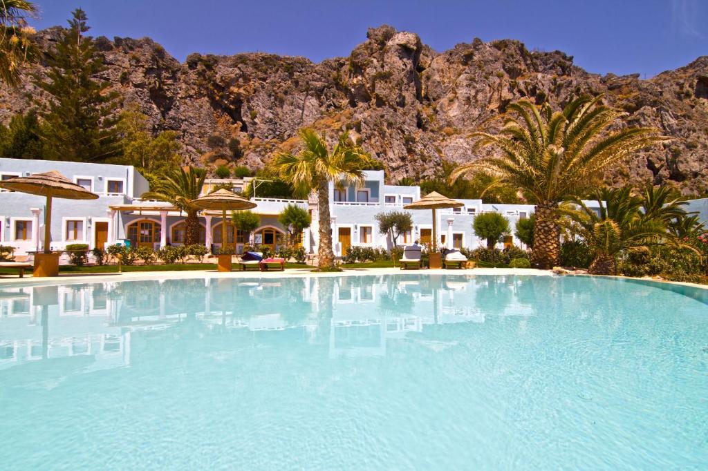 Bazén v ubytování Kalypso Cretan Village Resort & Spa nebo v jeho okolí