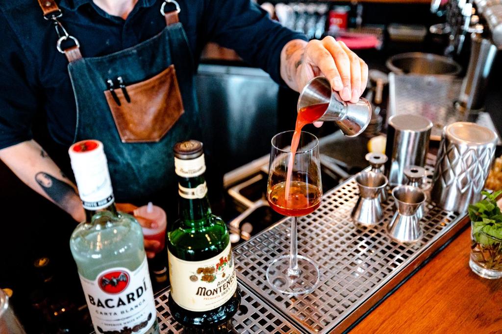 Avalon Hotel - Resim 10