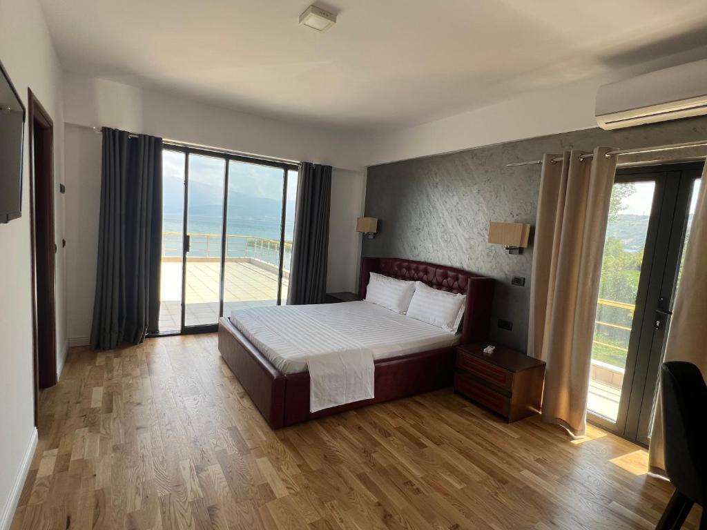 Voodi või voodid majutusasutuse Hotel Victoria toas