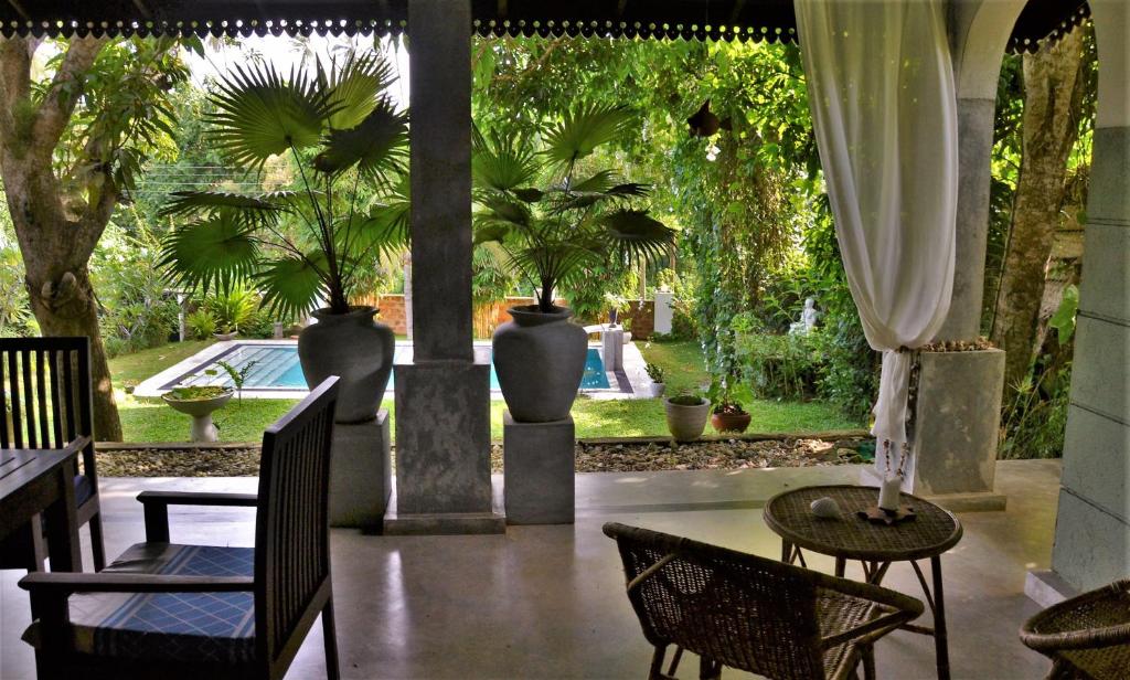 Zahrada ubytování Villa Lyvie ayurvedic hotel
