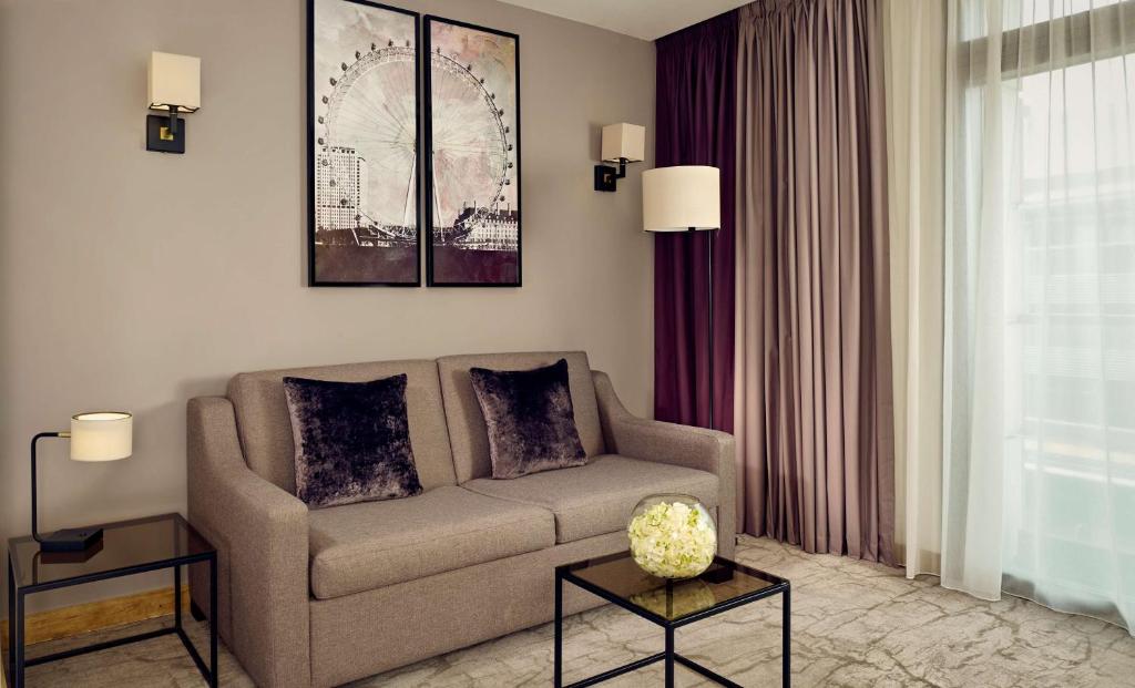 
Junior Suite (2 Adults)
