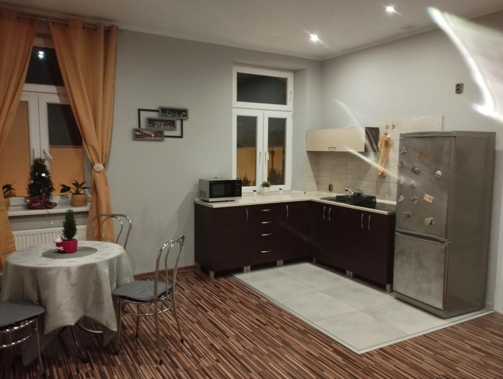 Nhà bếp/bếp nhỏ tại Apartament Rycerska