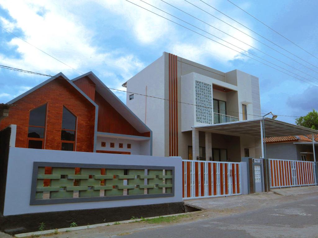 Το κτήριο όπου στεγάζεται  το hostel