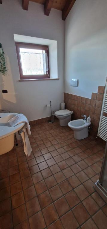 Koupelna v ubytování GESUITIROOMS