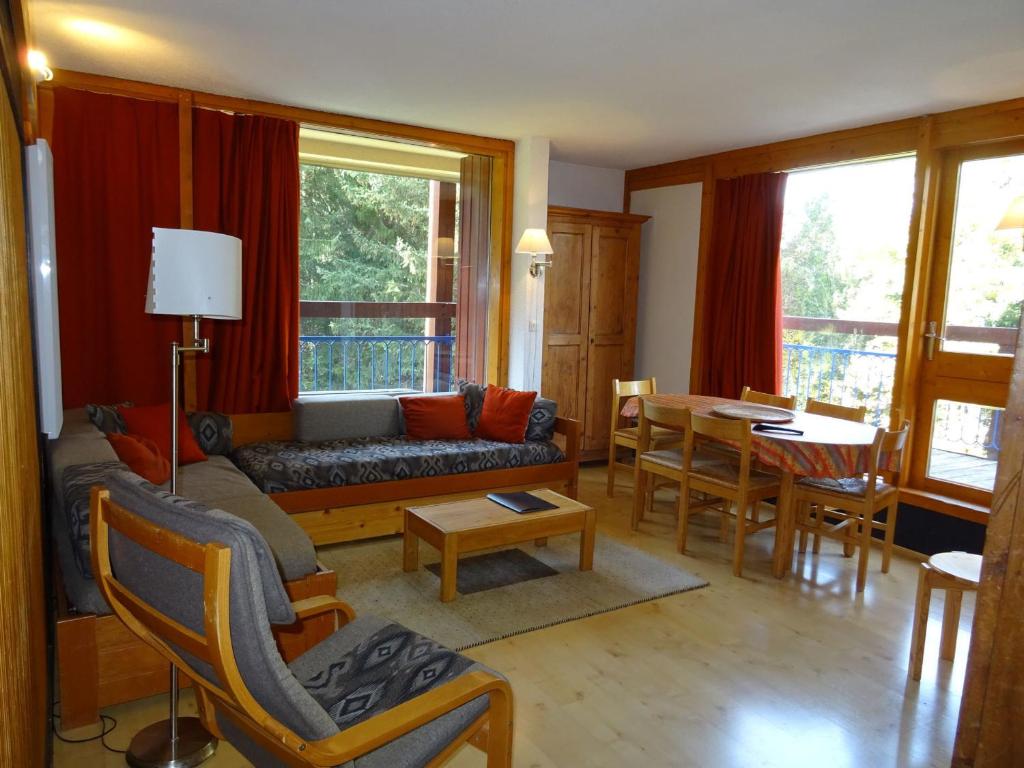Bel appartement 3 pièces pour 6, proche pistes et commerces à Arc 1800 - FR-1-411-163
