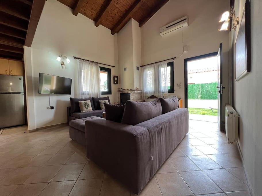 Kuchyň nebo kuchyňský kout v ubytování Zaros Cottage