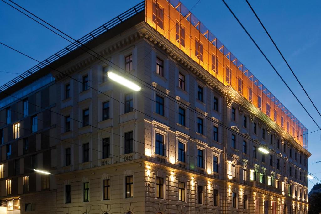 ホテルが所在する建物