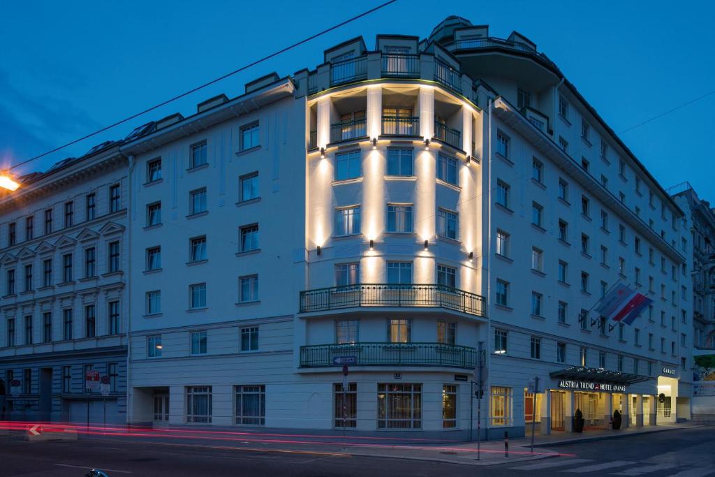 El edificio en el que está el hotel