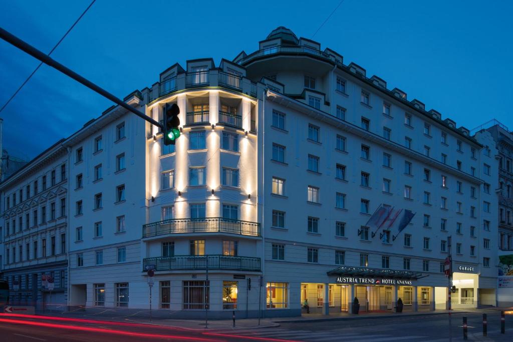 El edificio en el que está el hotel