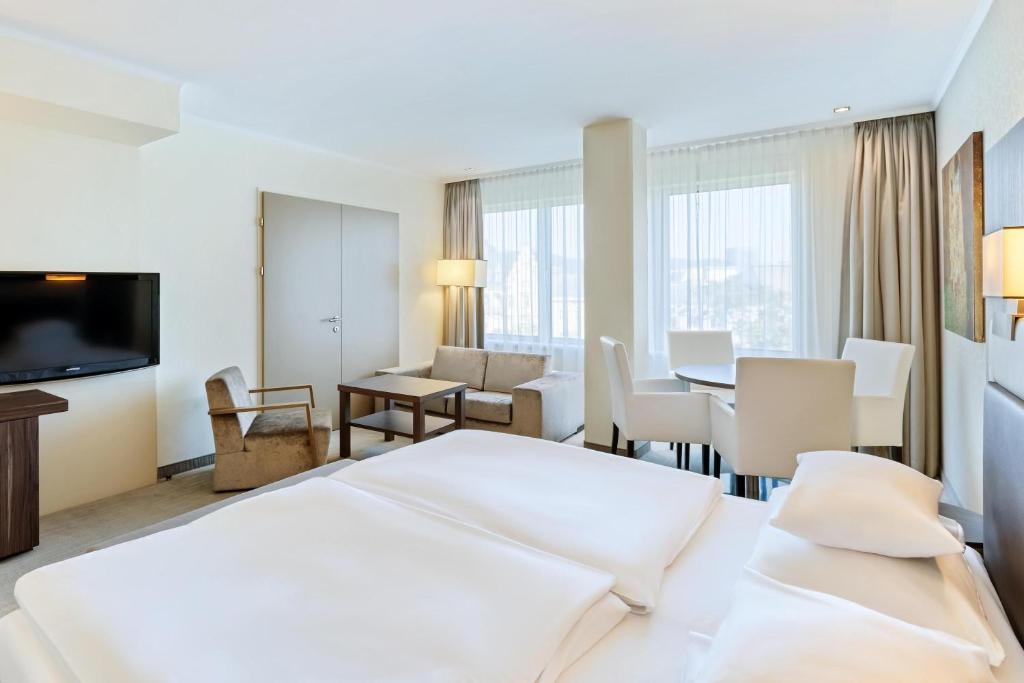 Postel nebo postele na pokoji v ubytování Hotel Schillerpark Linz, a member of Radisson Individuals