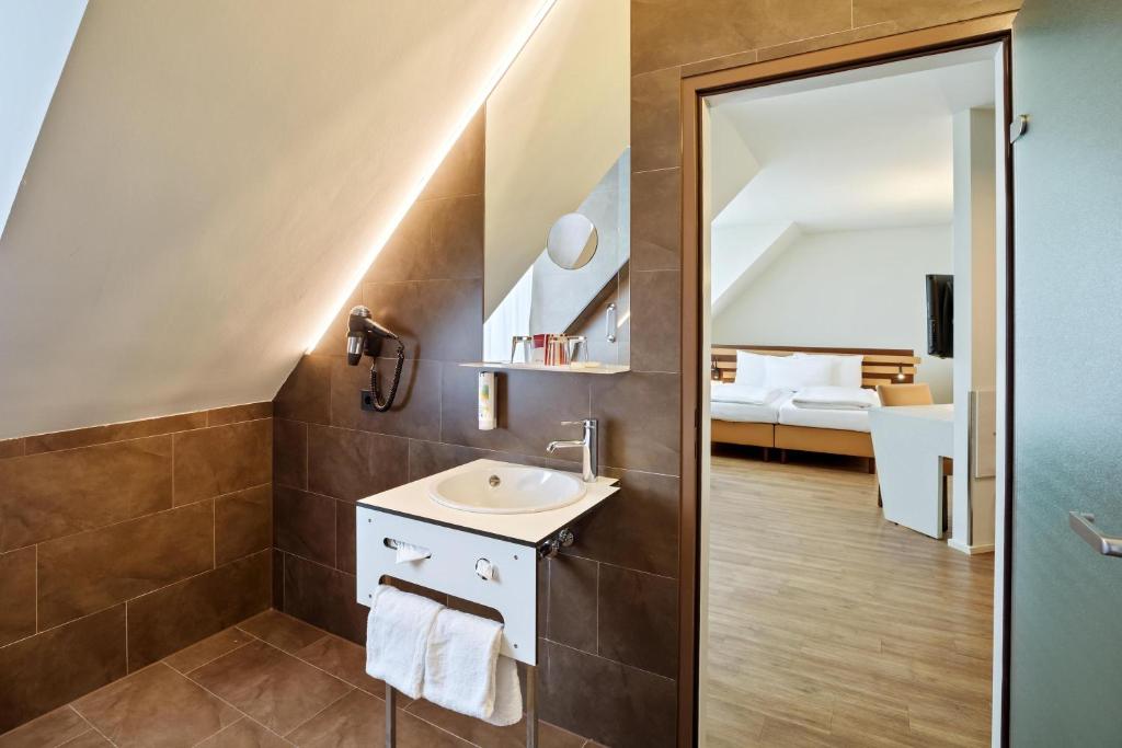 Posteľ alebo postele v izbe v ubytovaní Austria Trend Hotel beim Theresianum Wien
