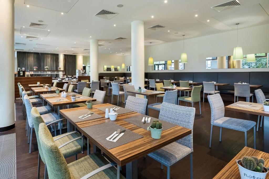 Restaurace v ubytování Austria Trend Hotel Doppio Wien