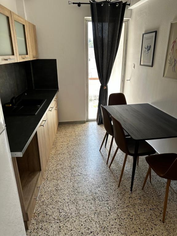 Sunflower suite Trikala - 12