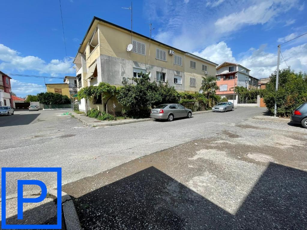 Leo’s apartment - Image 6