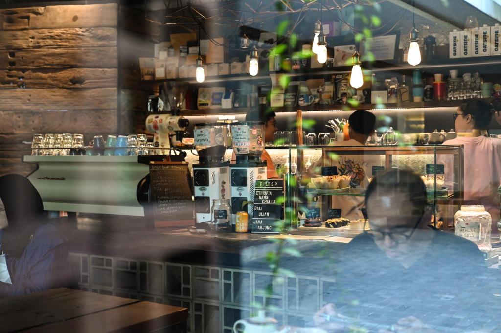 Nápoje v ubytování Miers Kuningan, ARTOTEL Curated