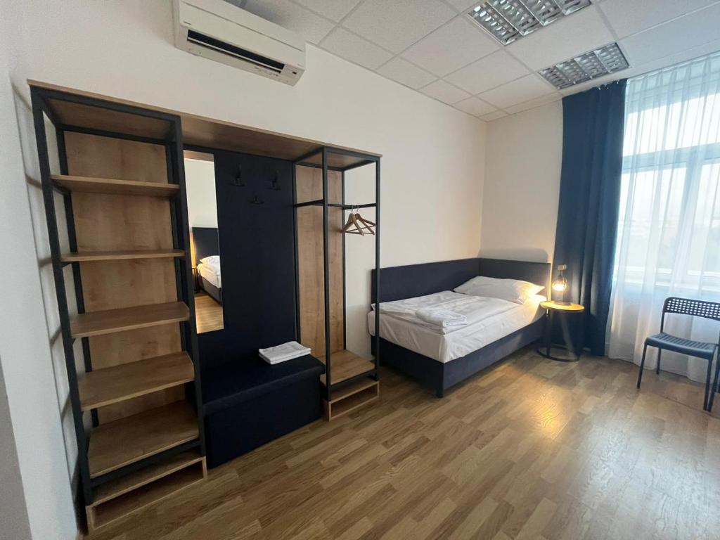 Powder Tower Suites - Resim 30