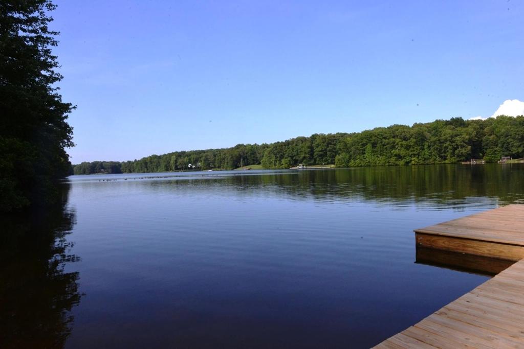 Sunset Lake Get-a-Way