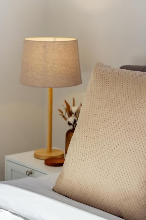 Modern Townhouse Cashel Street 2 bed 2 bath - Resim 24