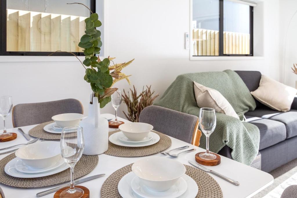 Modern Townhouse Cashel Street 2 bed 2 bath - Resim 11